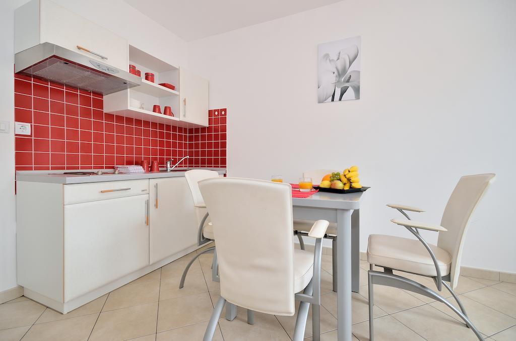 Apartments Nautilus Пула Стая снимка